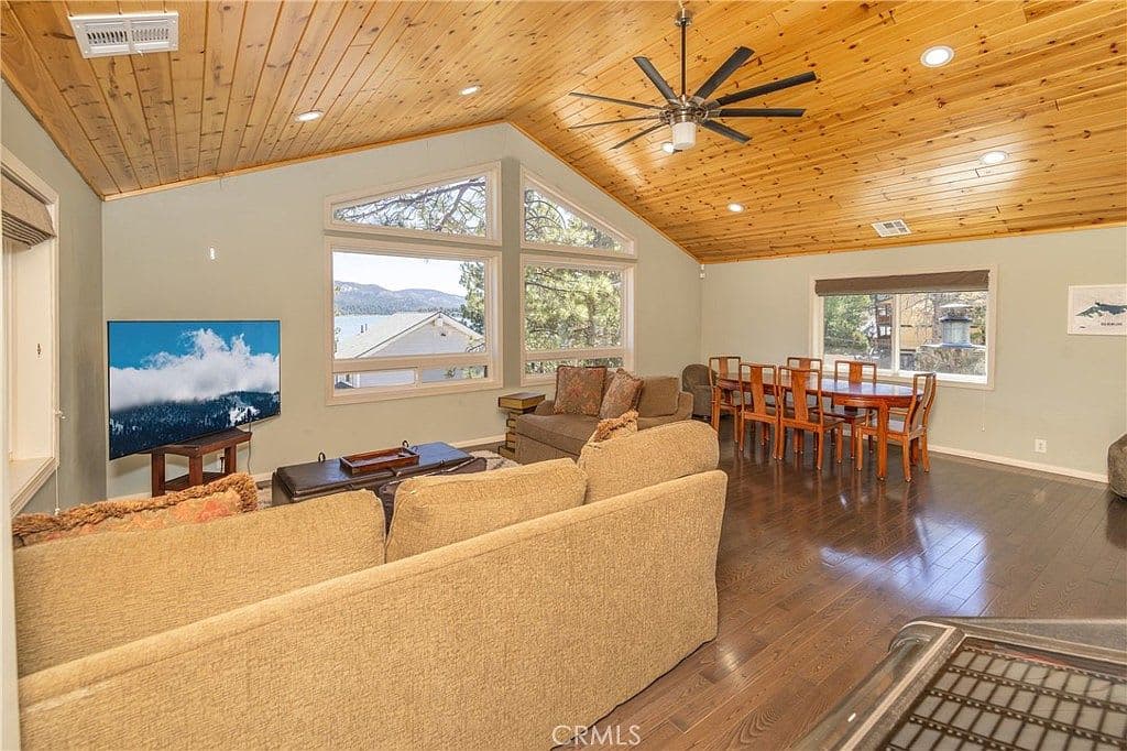 Big Bear Lake House with Hot Tub and EV Charger