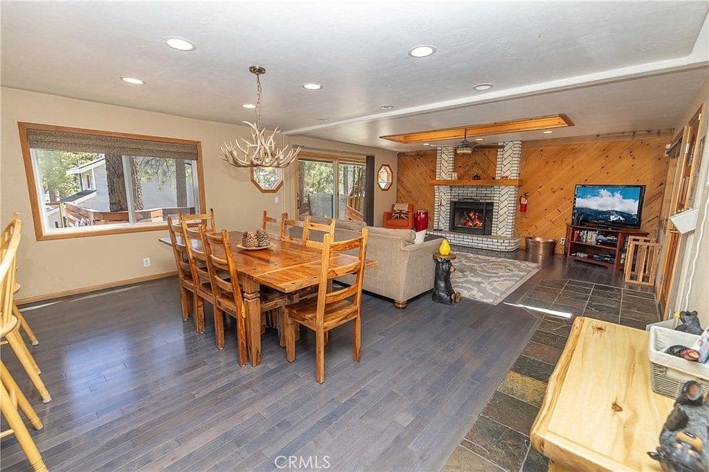 Big Bear Lake House with Hot Tub and EV Charger