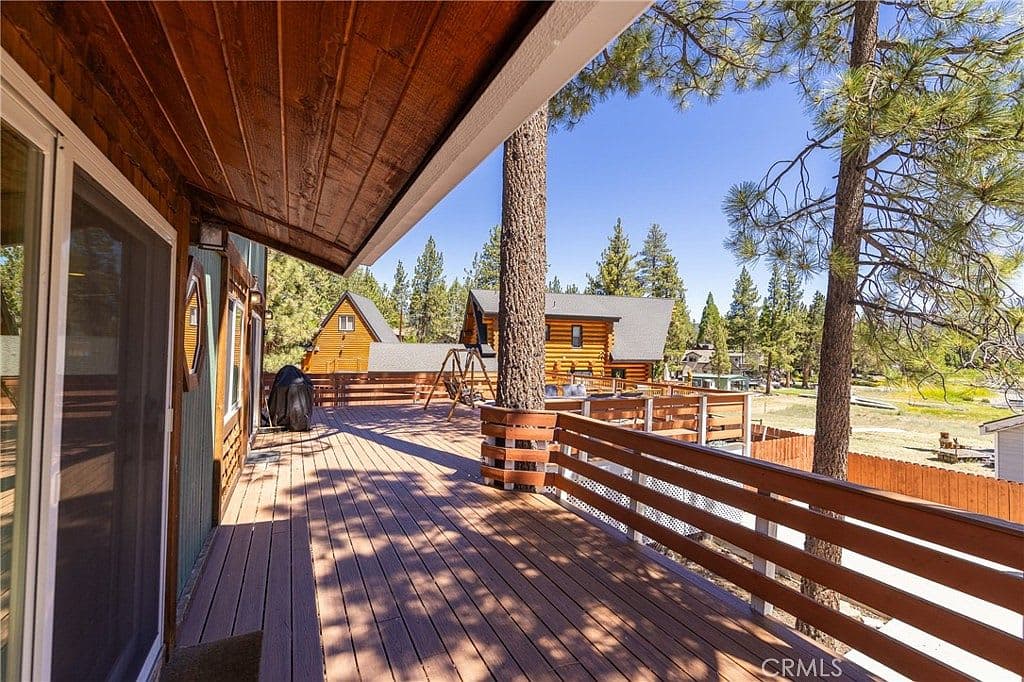 Big Bear Lake House with Hot Tub and EV Charger